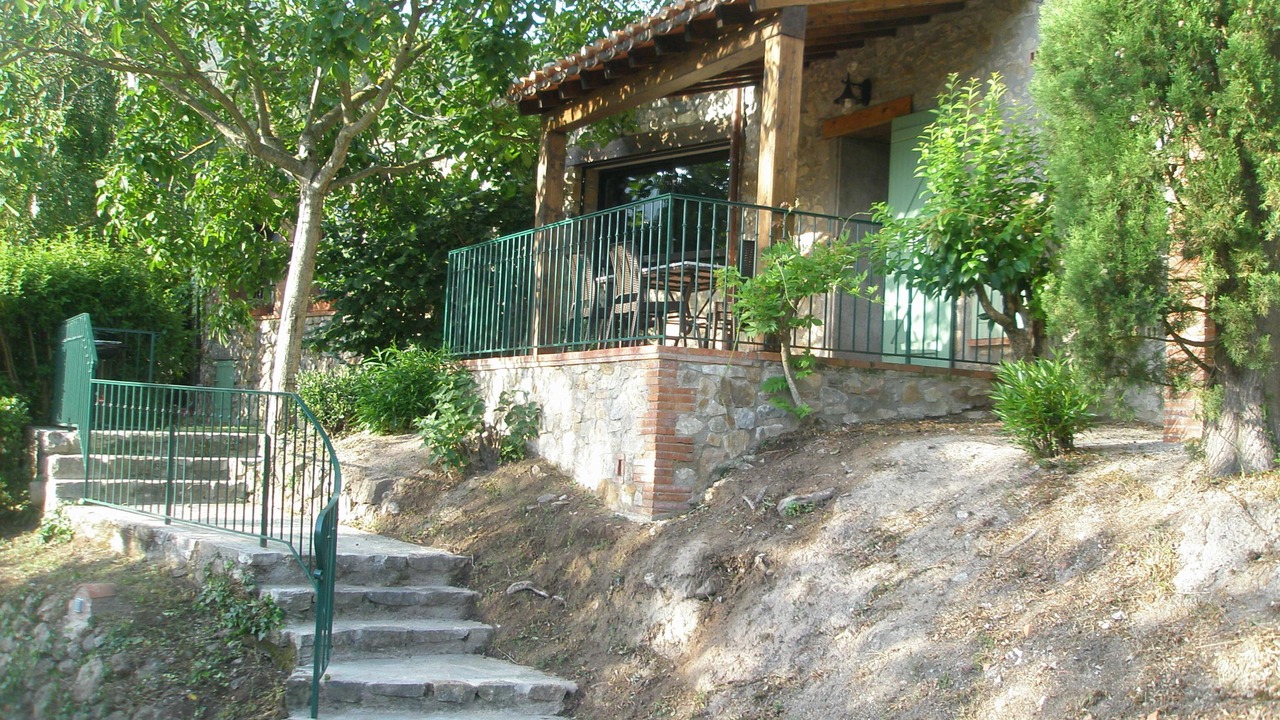 Photo of Outdoor in Reynes