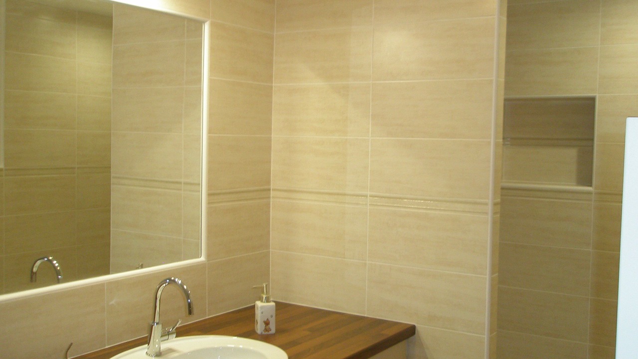 Photo of Bathroom in Reynes