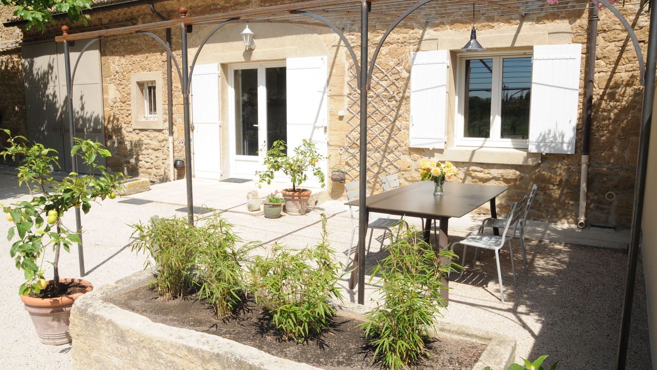 Photo of Outdoor in Althen-des-Paluds