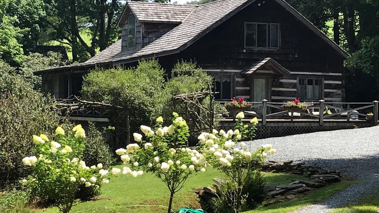 Photo of Outdoor in Panorama Estates