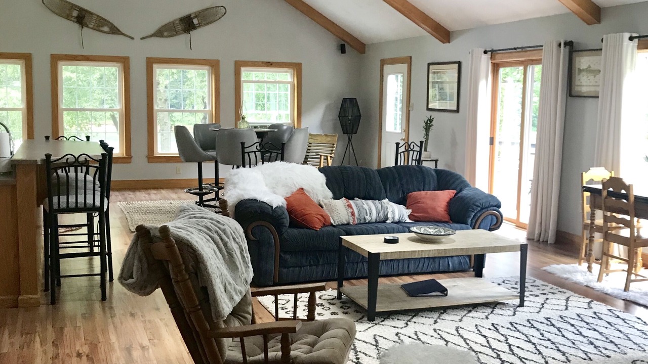 Photo of Livingroom in Drifting