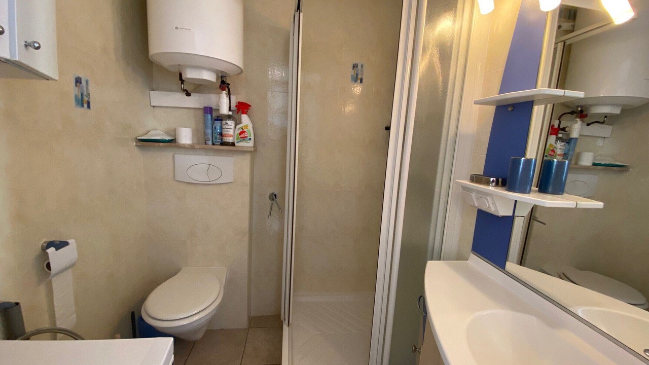 Photo of Bathroom in Balaruc-les-Bains