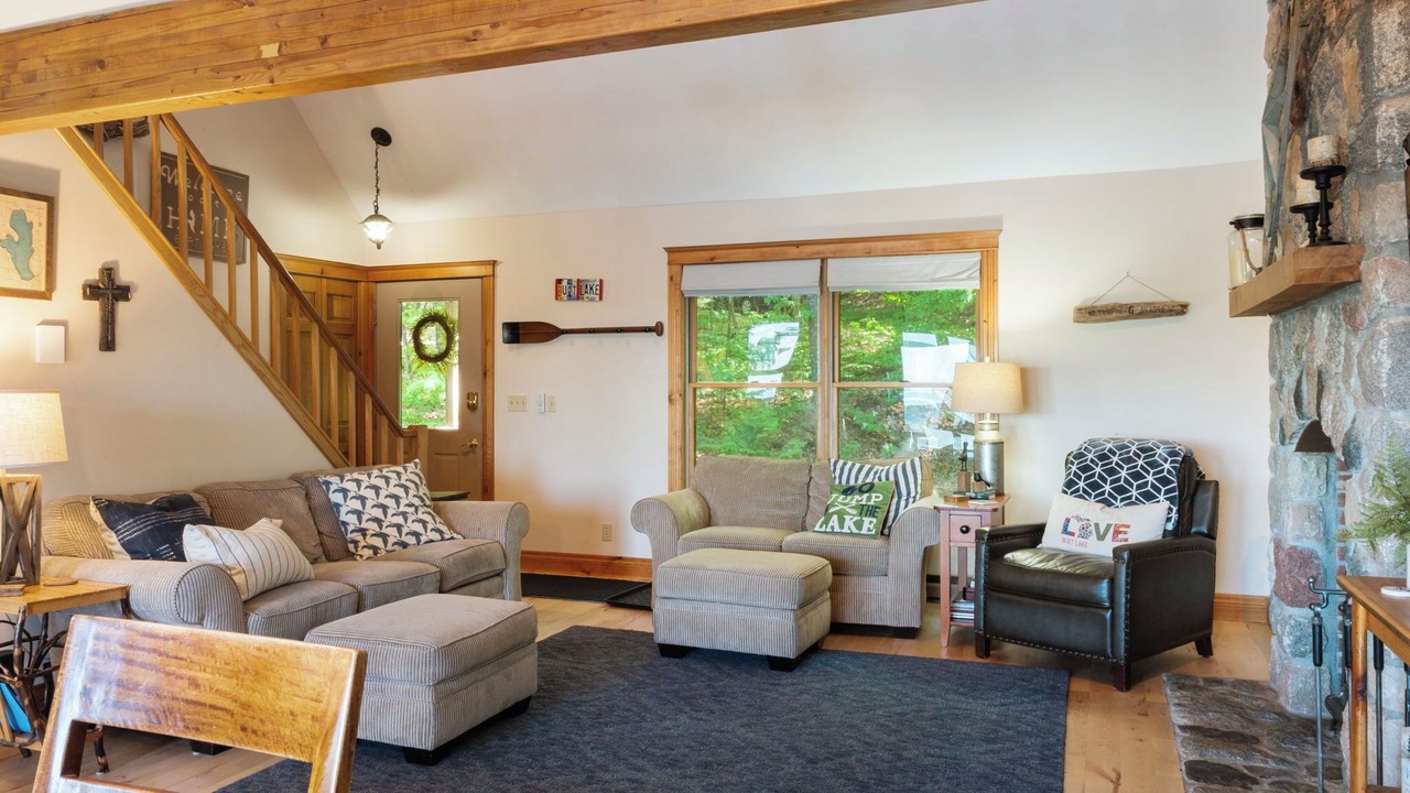 Photo of Livingroom in Indian River