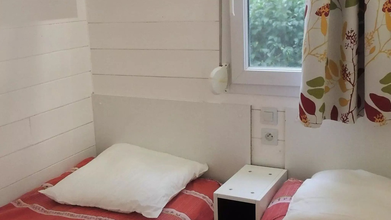 Photo of Bedroom in Boisseron