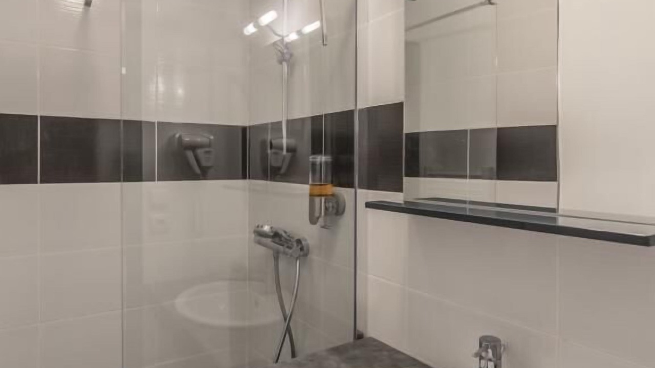 Photo of Bathroom in Bourgoin-Jallieu