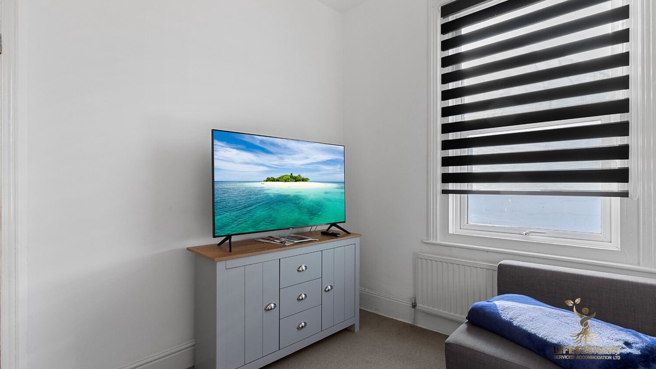 Photo of Livingroom in Exeter