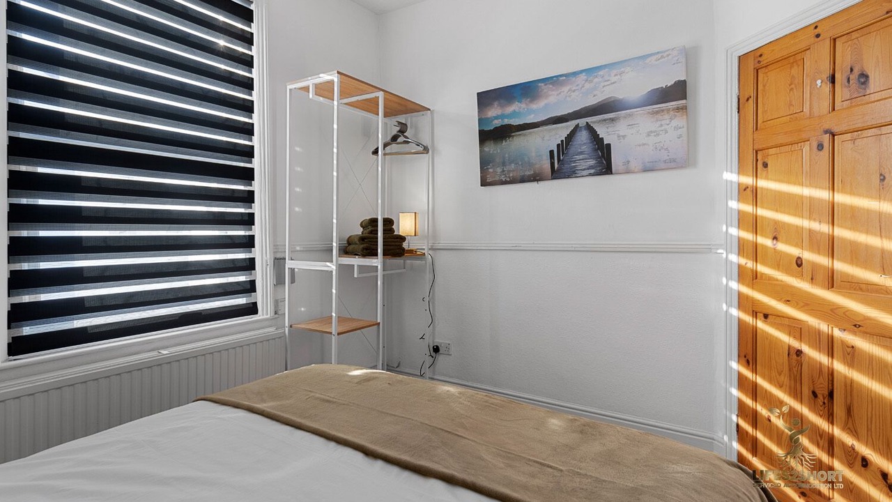 Photo of Bedroom in Exeter