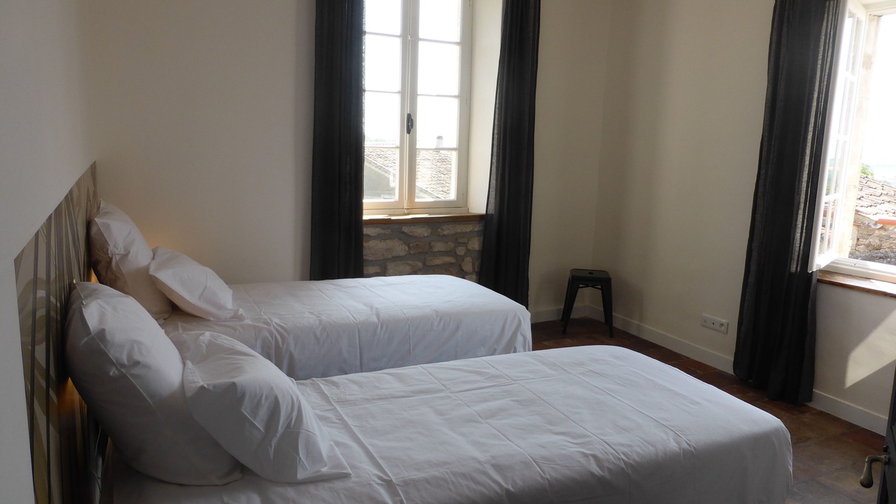 Photo of Bedroom in Saint-Jean-de-Maruejols-et-Avejan