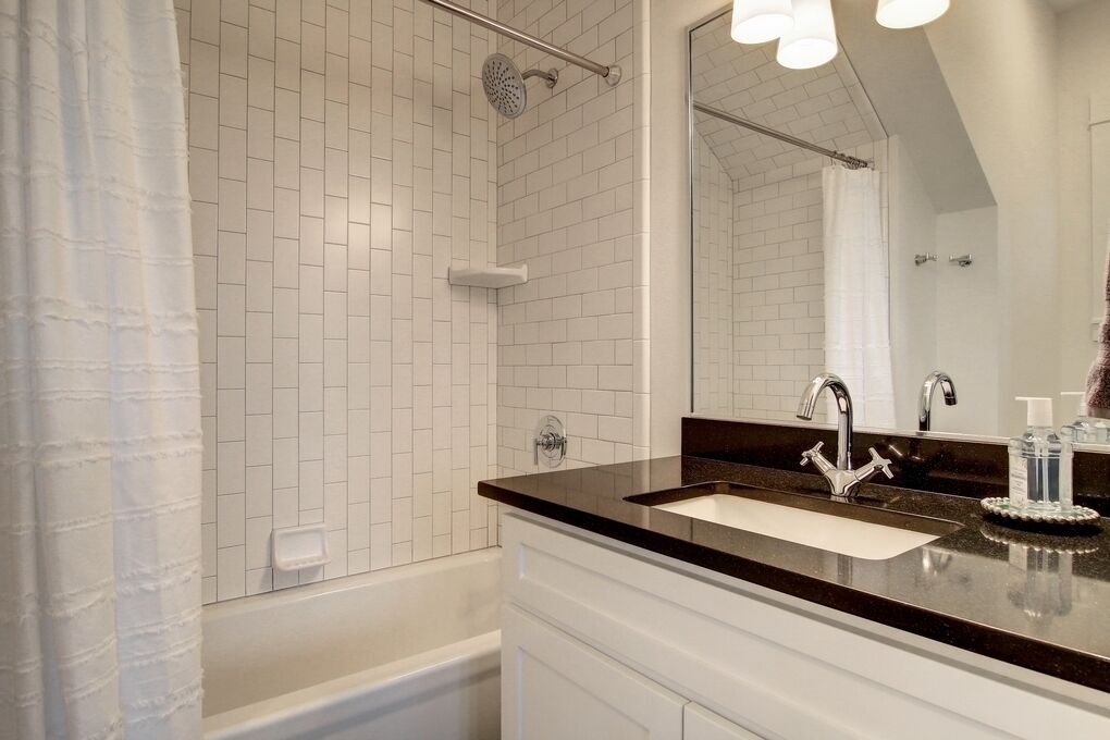 Photo of Bathroom in Cinnamon Shore