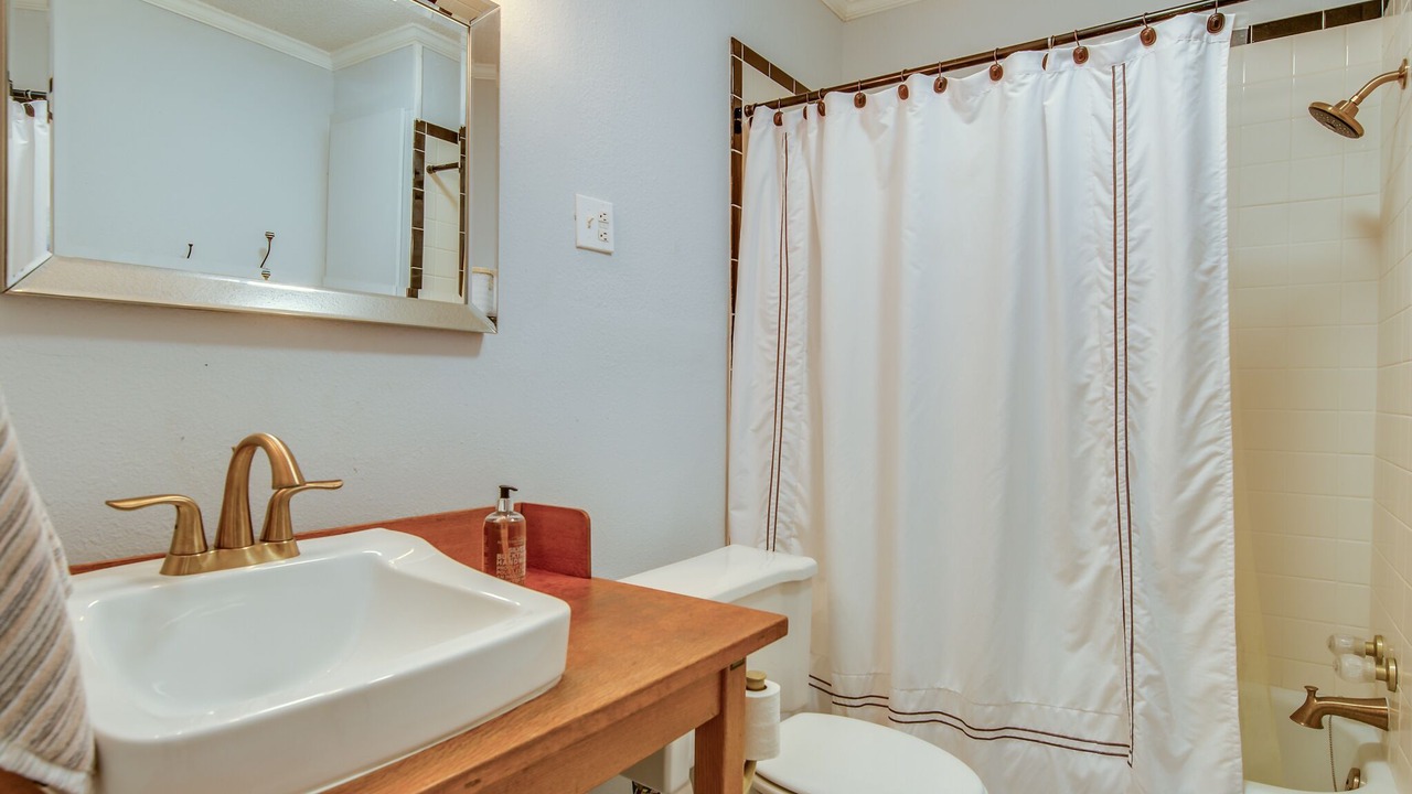 Photo of Bathroom in Tech Terrace