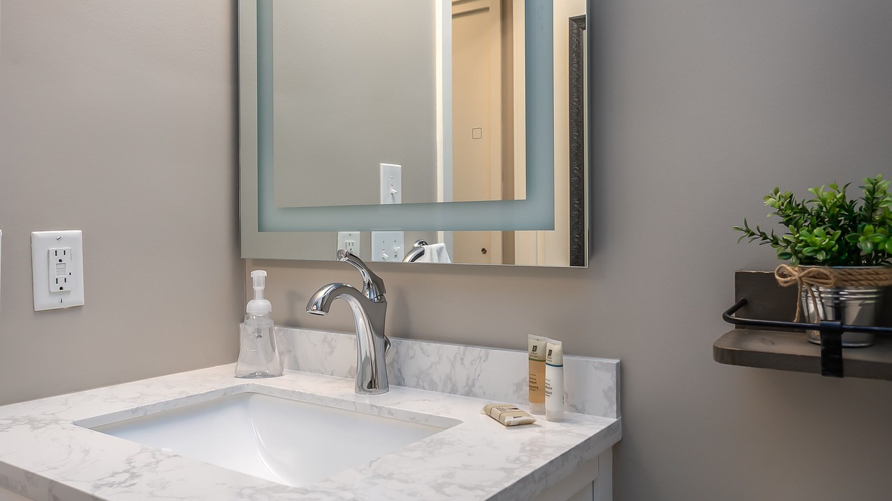 Photo of Bathroom in North Capitol