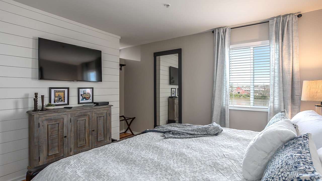 Photo of Bedroom in North Capitol