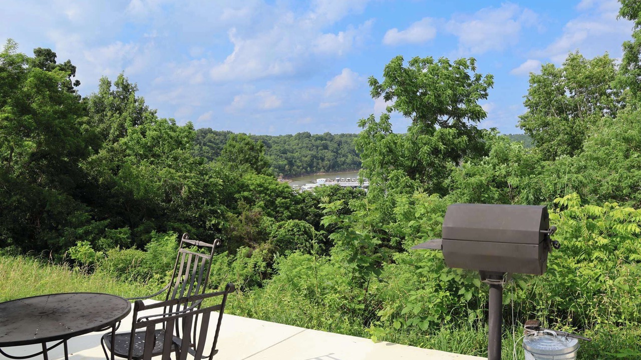 Photo of Outdoor in Taylorsville