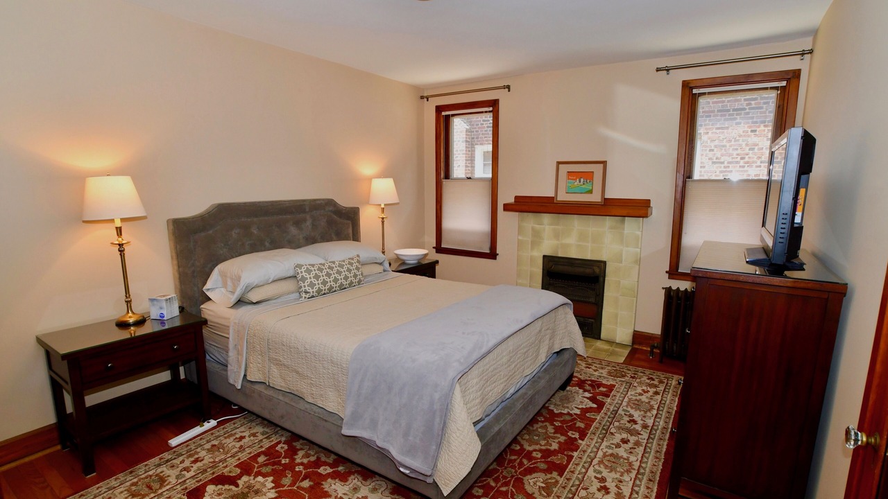 Photo of Bedroom in Point Breeze North