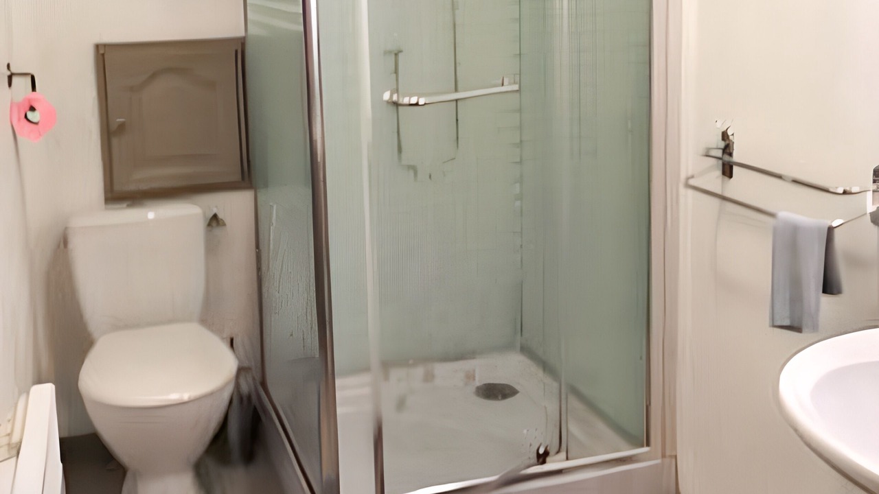 Photo of Bathroom in Travexin