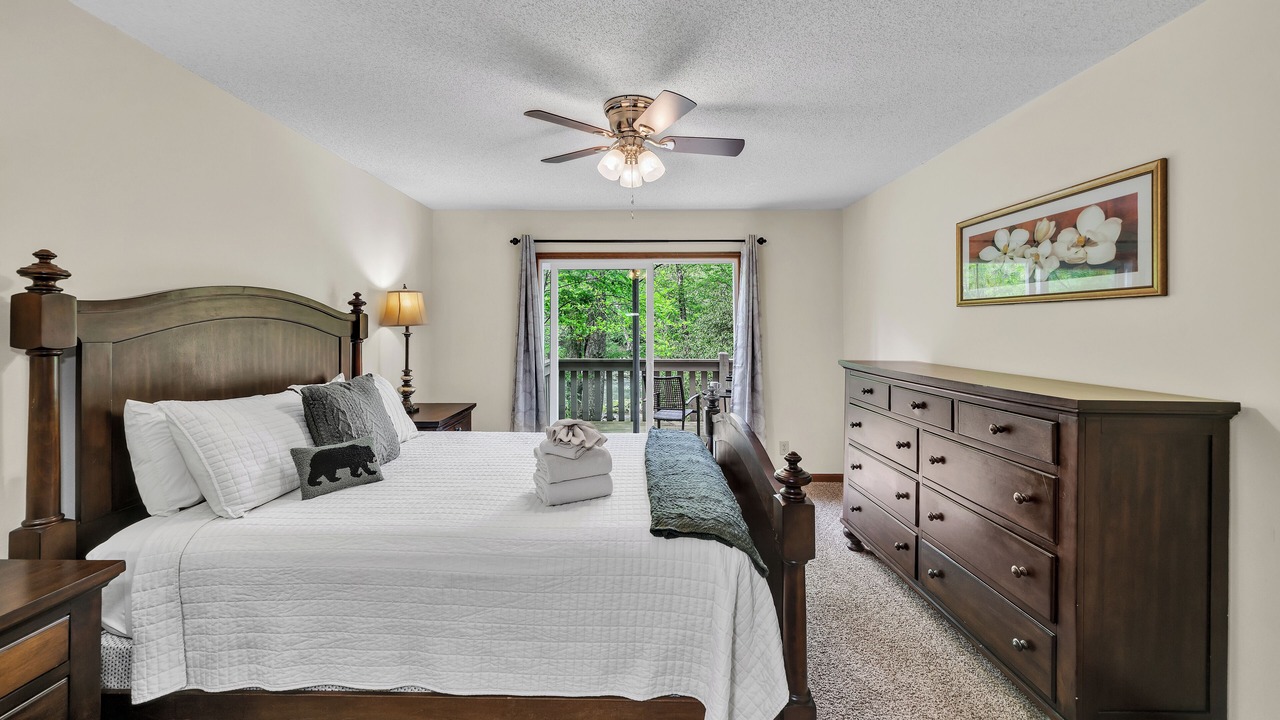 Photo of Bedroom in Ellijay