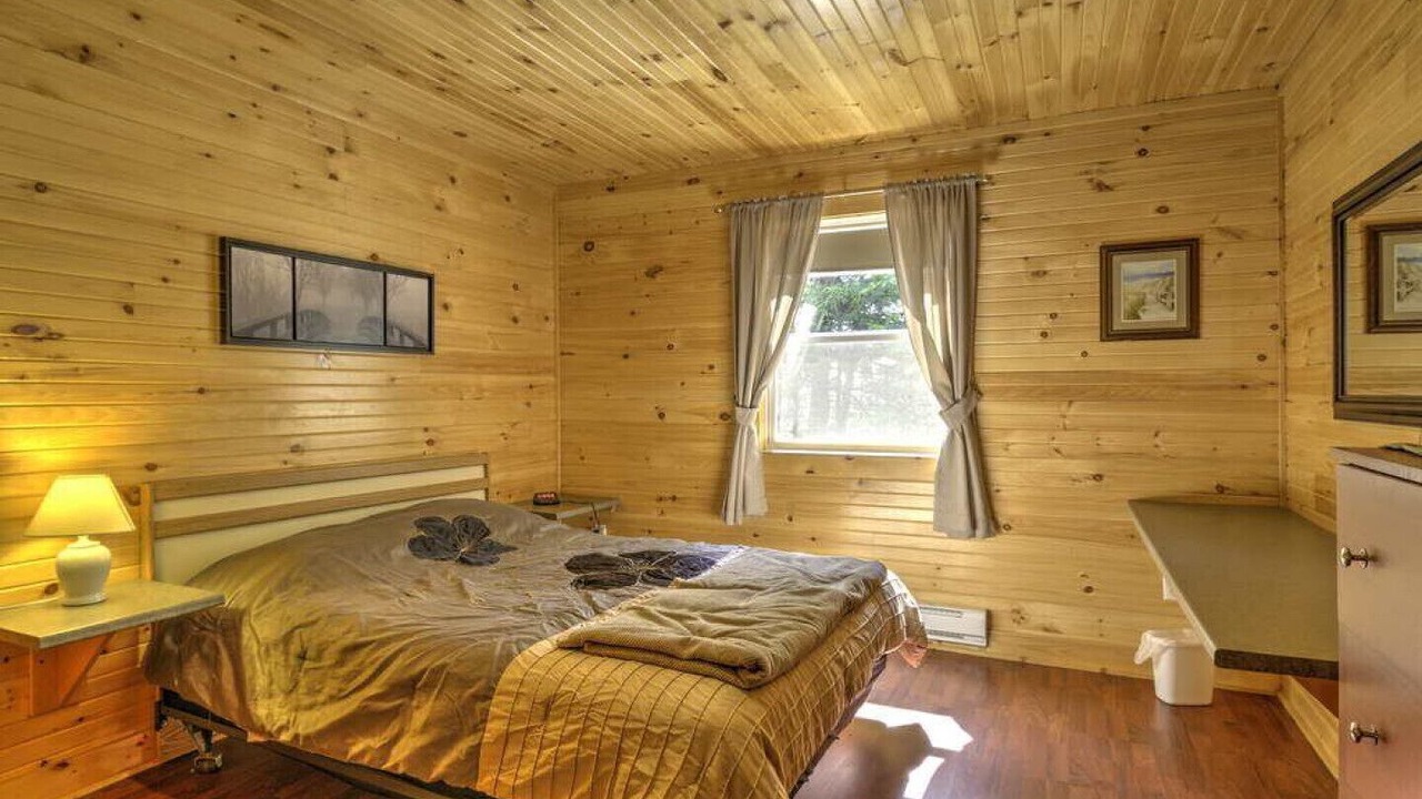 Photo of Bedroom in French River