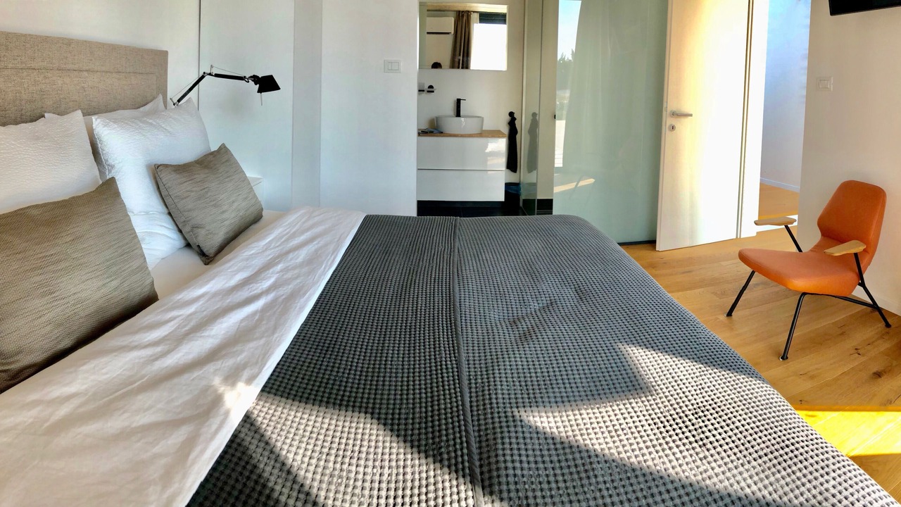 Photo of Bedroom in Barbat na Rabu