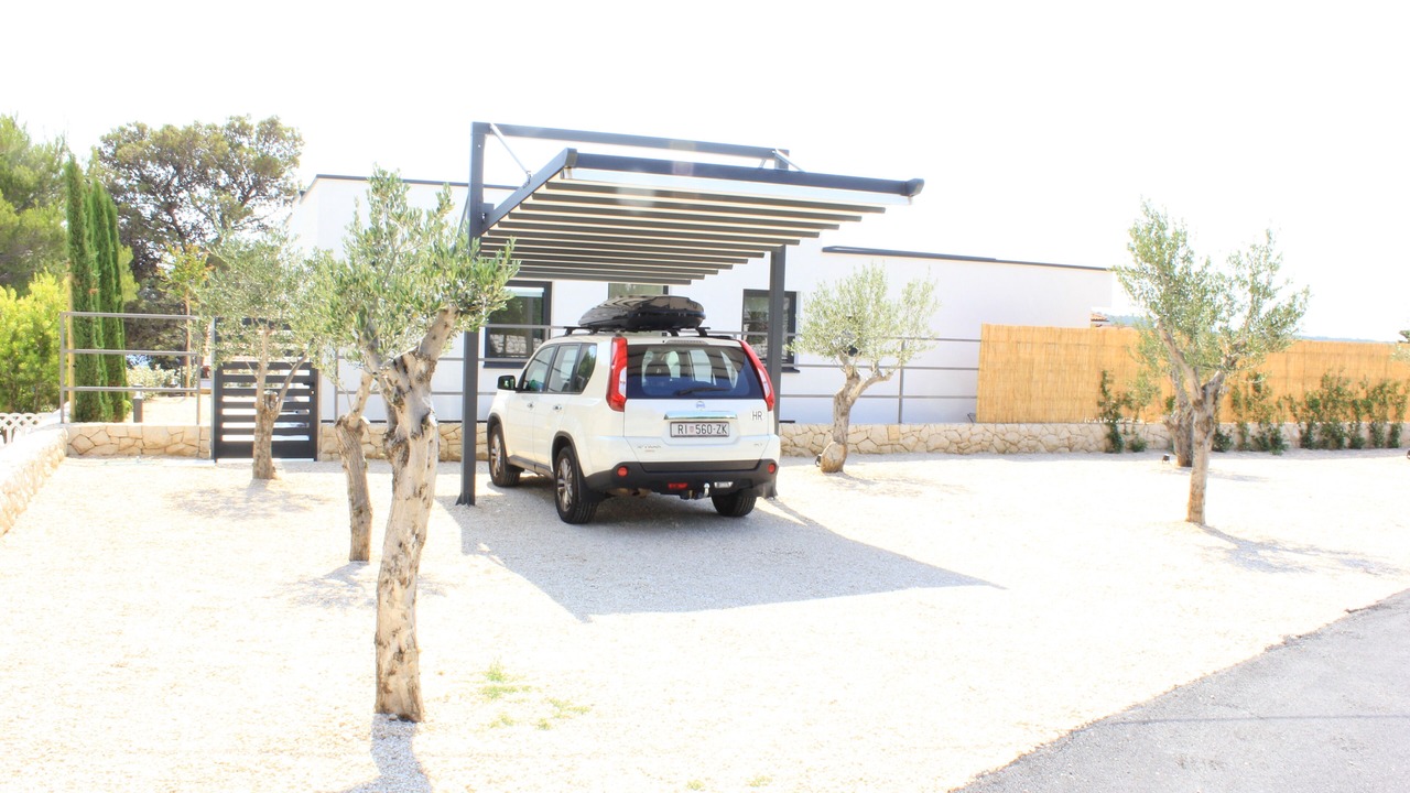 Photo of Outdoor in Barbat na Rabu