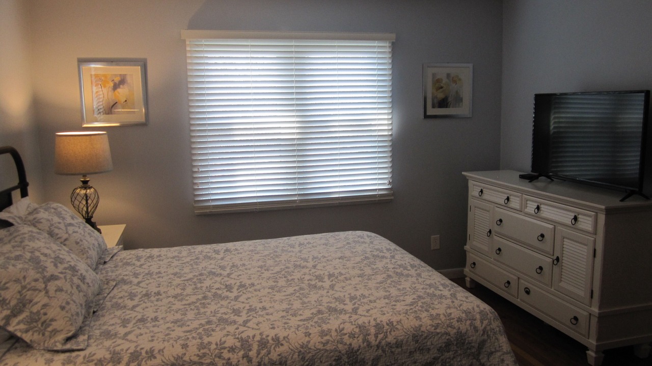 Photo of Bedroom in Saunderstown