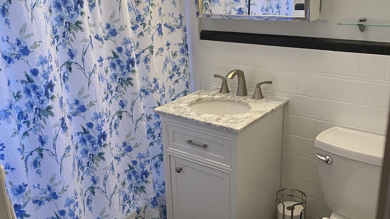 Photo of Bathroom in Saunderstown