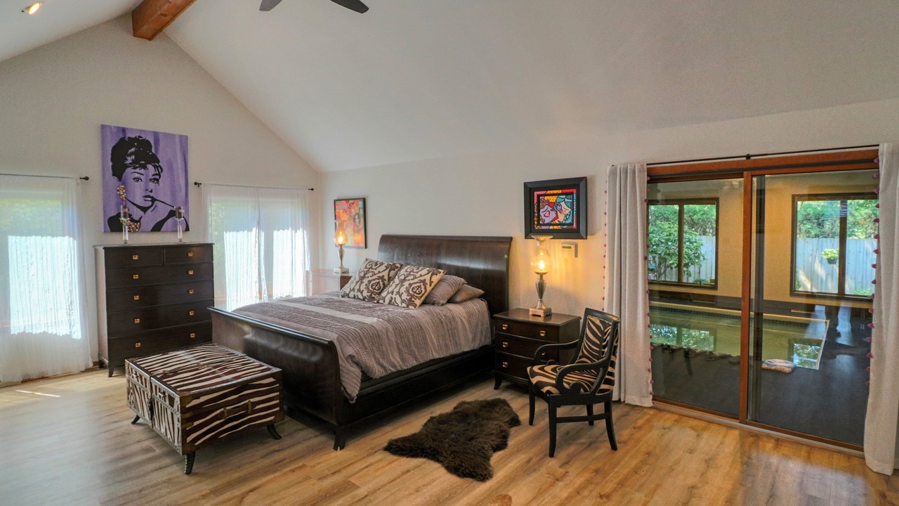 Photo of Bedroom in Saratoga Springs