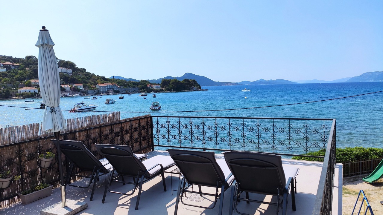 Photo of Patio Balcony in Kolocep Island