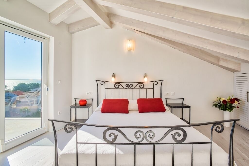 Photo of Bedroom in Borik