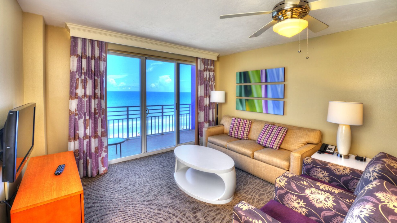 Photo of Livingroom in Brush - Stewarts