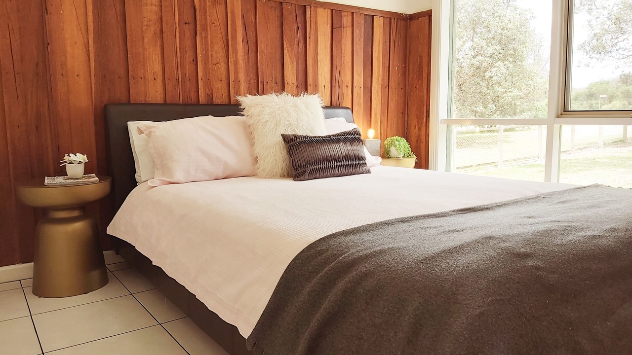 Photo of Bedroom in The Honeysuckles