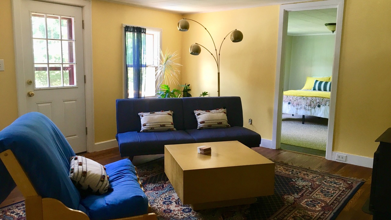 Photo of Livingroom in Newfield