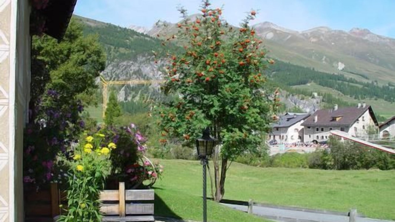 Photo of Others in La Punt-Chamues-ch