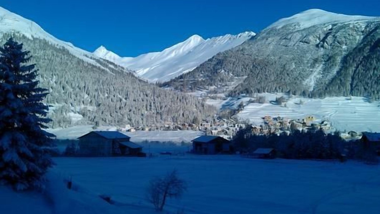 Photo of Others in La Punt-Chamues-ch