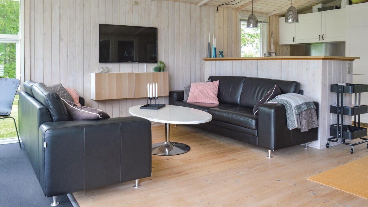 Photo of Bedroom in Hou