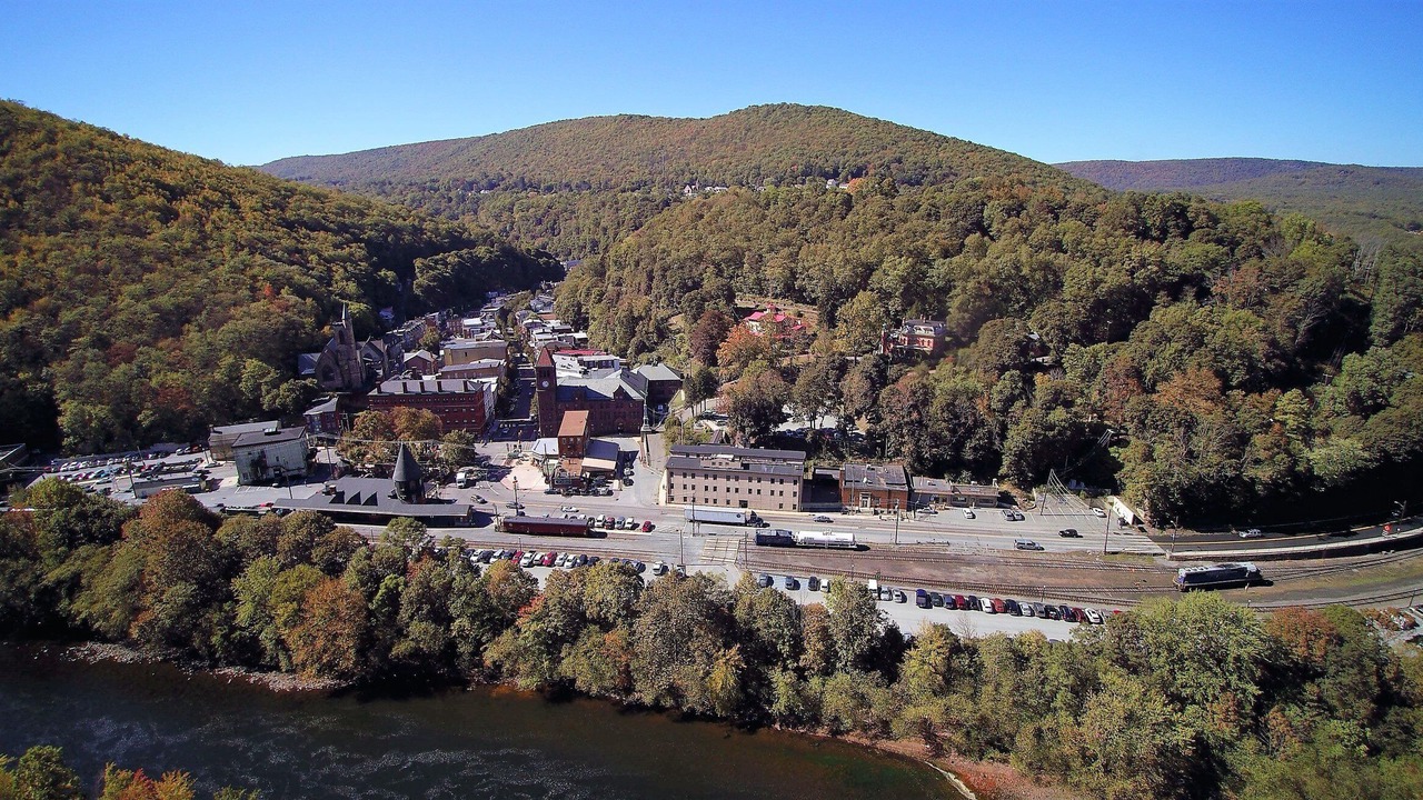 Photo of Others in Ashfield