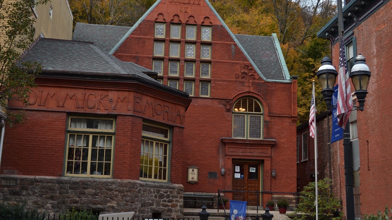 Photo of Others in Ashfield