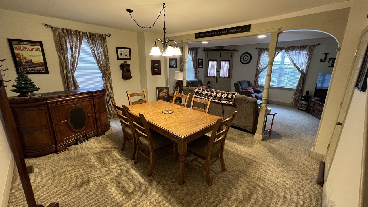 Photo of Others in Ashfield