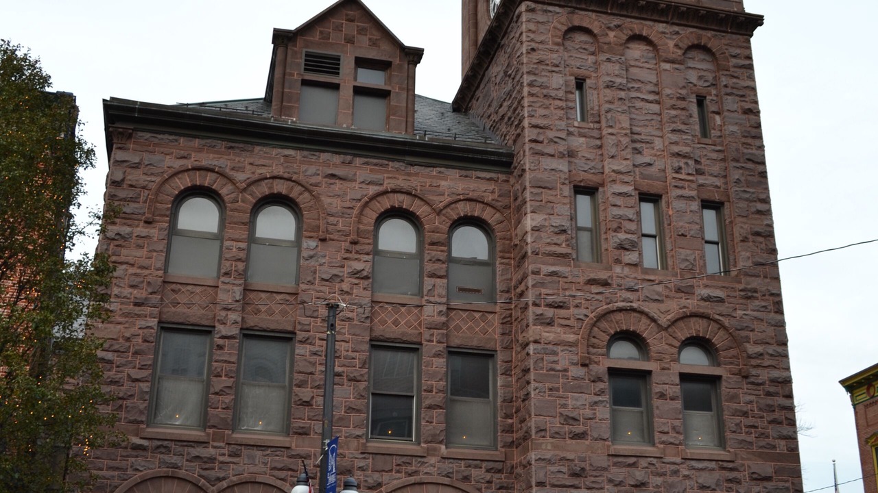 Photo of Others in Ashfield