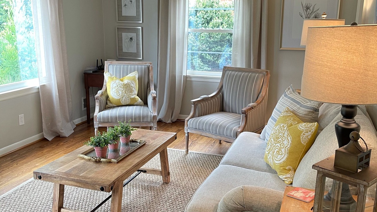 Photo of Livingroom in Roanoke
