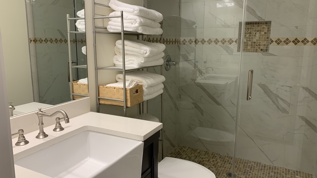 Photo of Bathroom in Buford Highway