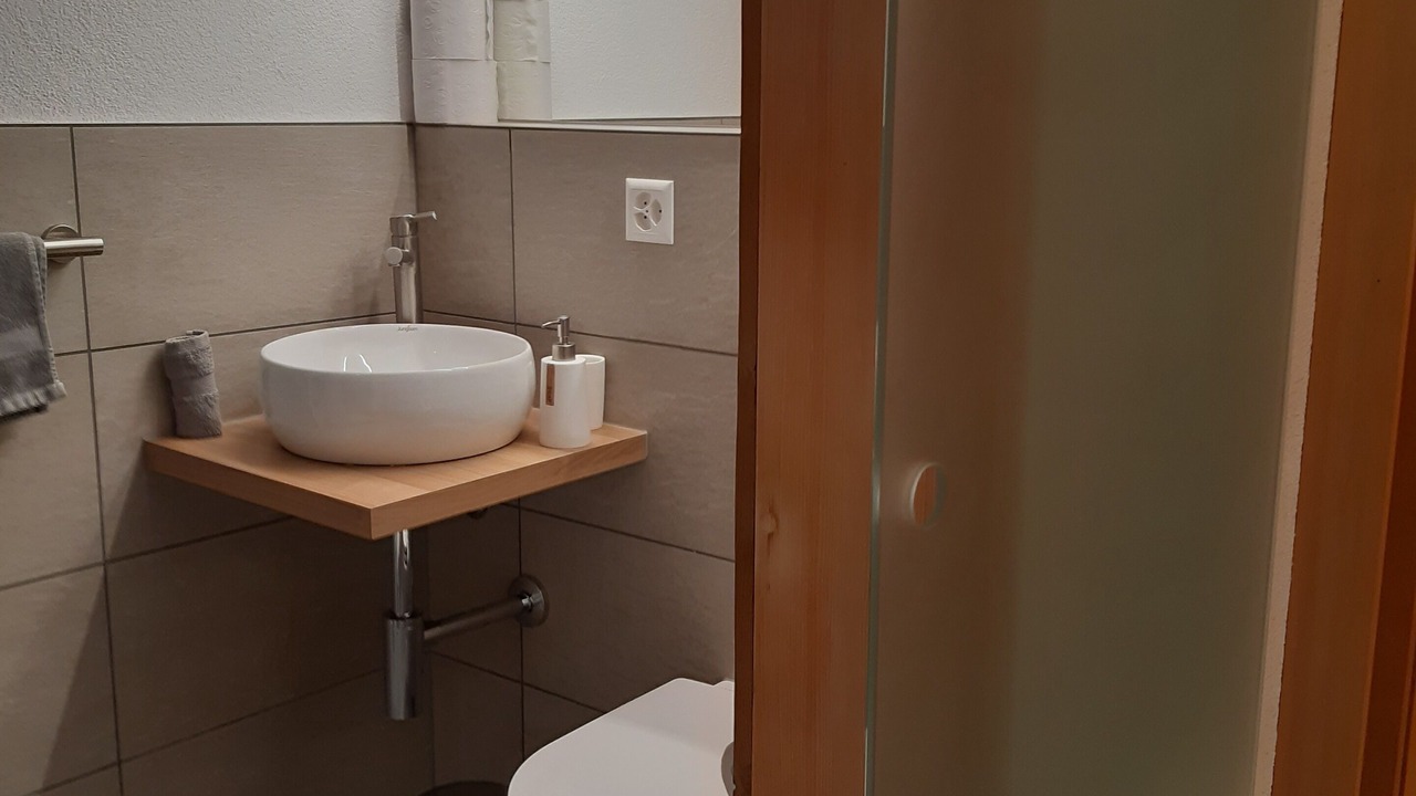 Photo of Bathroom in Gadmen