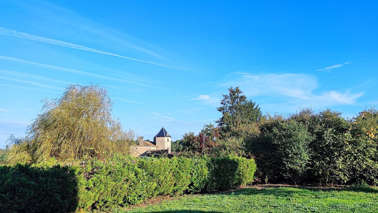 Photo of Outdoor in Blanquefort-sur-Briolance