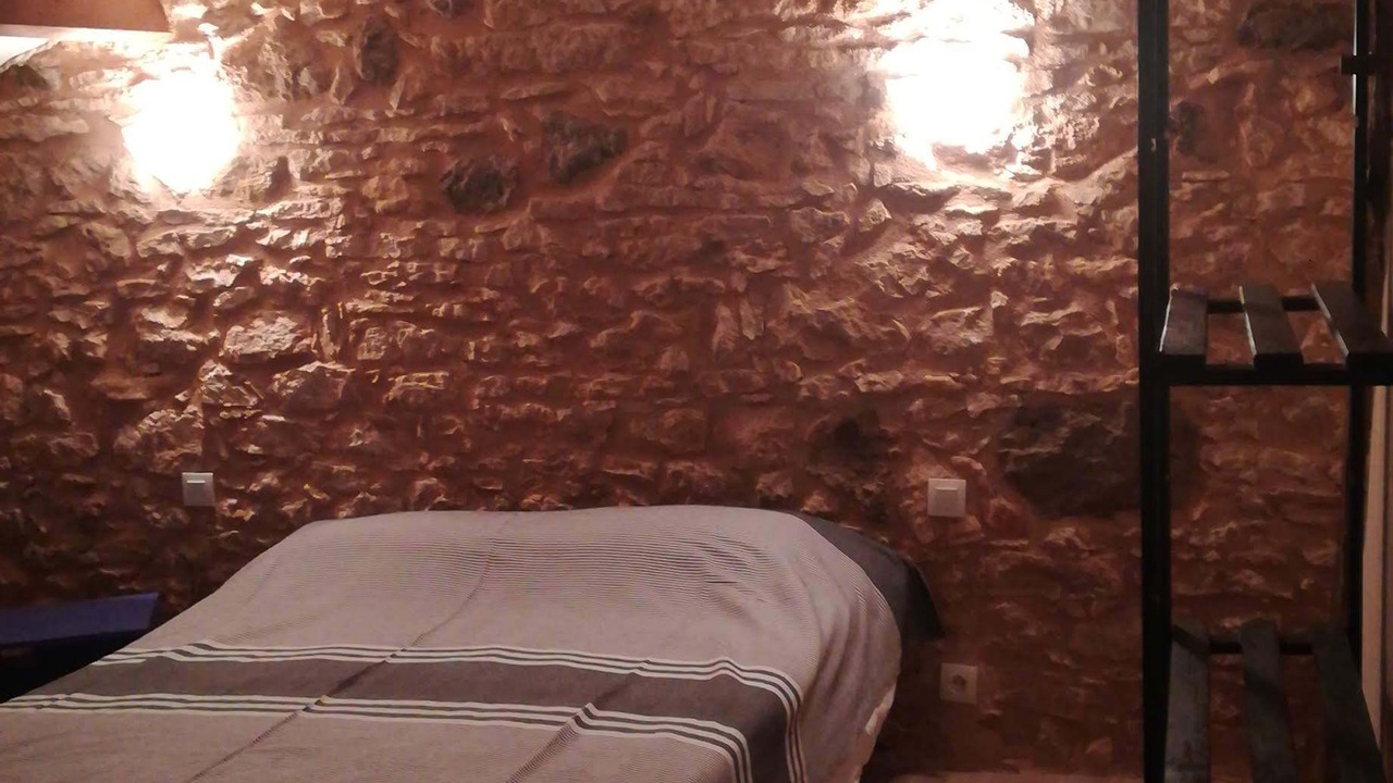 Photo of Bedroom in Blanquefort-sur-Briolance