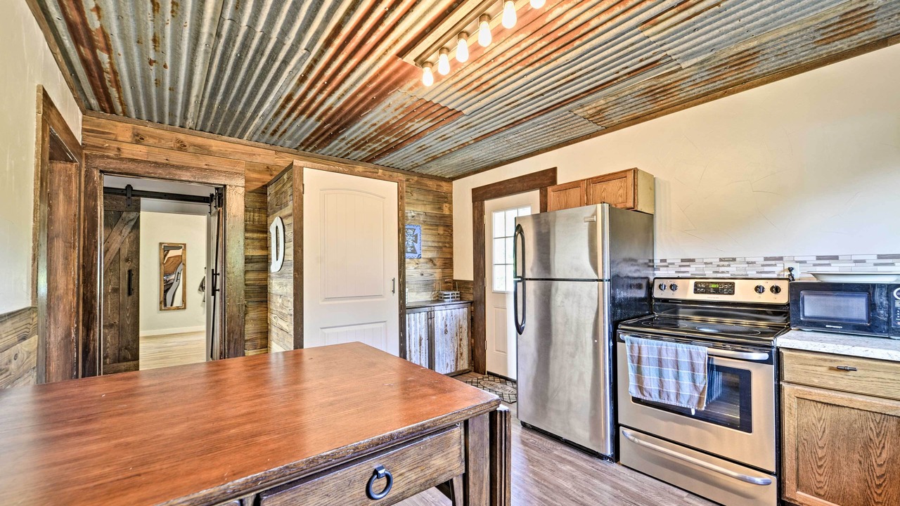 Photo of Kitchen in McLennan County