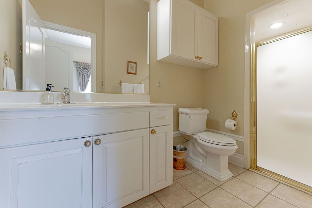 Photo of Bathroom in Manor