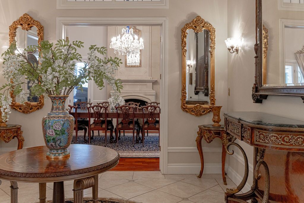 Photo of Bedroom in Manor