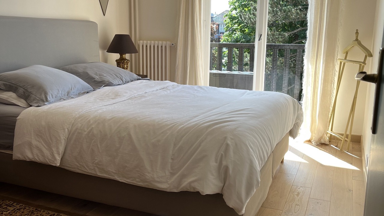 Photo of Bedroom in Deauville City Centre