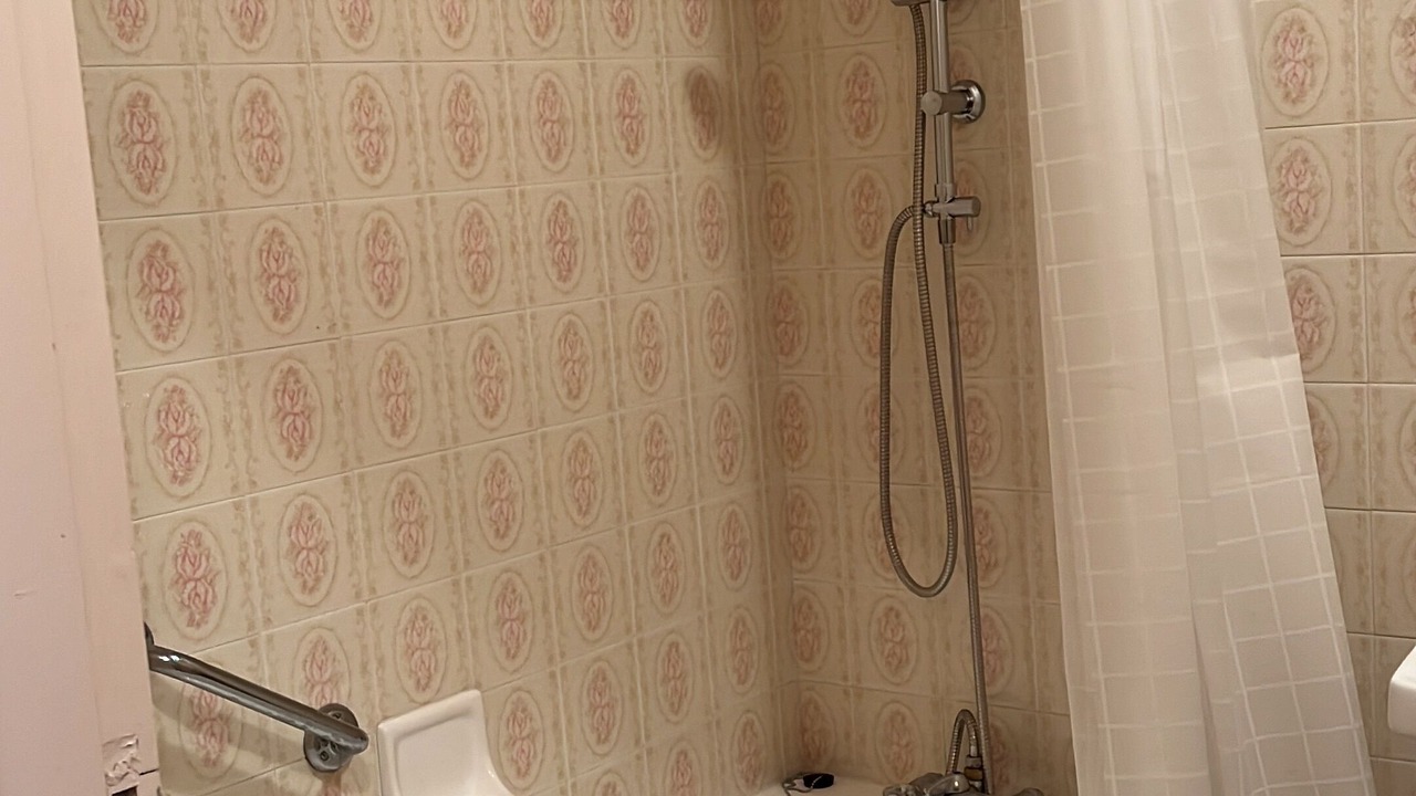 Photo of Bathroom in Castelnau-Magnoac