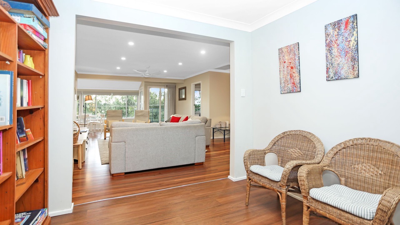 Photo of Livingroom in Hawks Nest