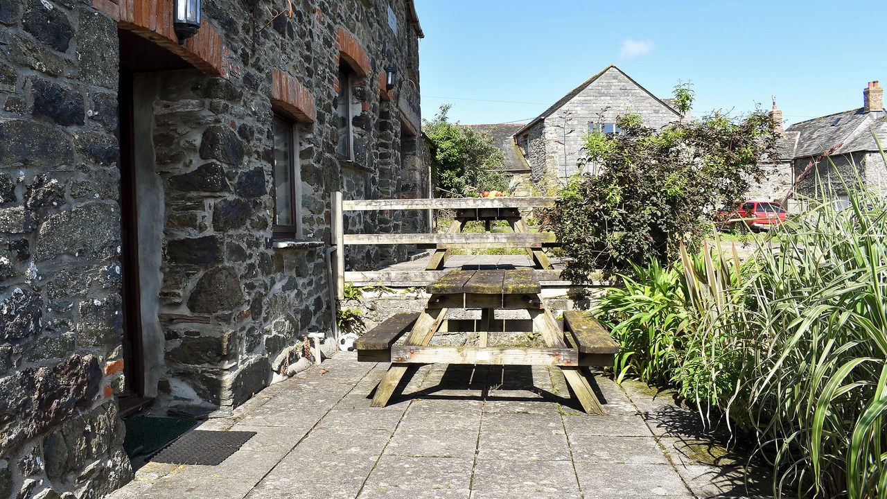 Photo of Others in Saint Kew